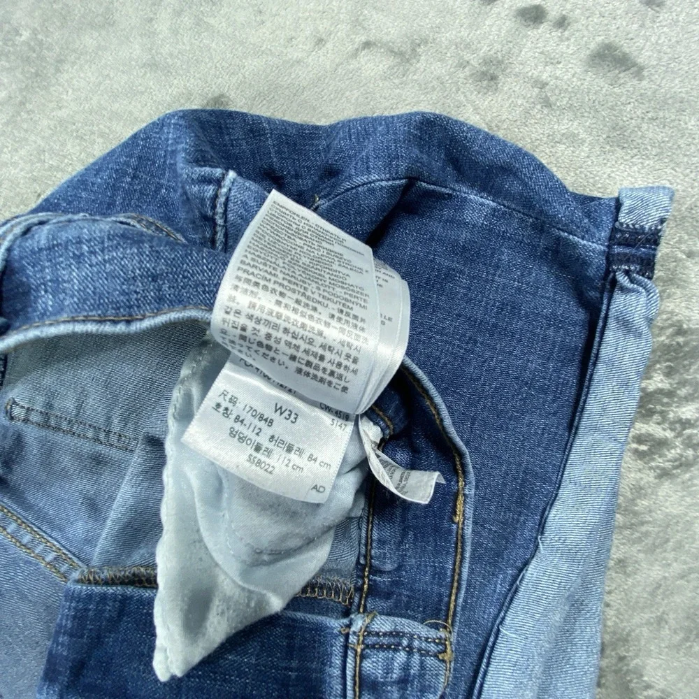 Levi's Mid Length Shorts Womens 33 Blue Zip Fly Whiskers Denim Cuffed Distressed